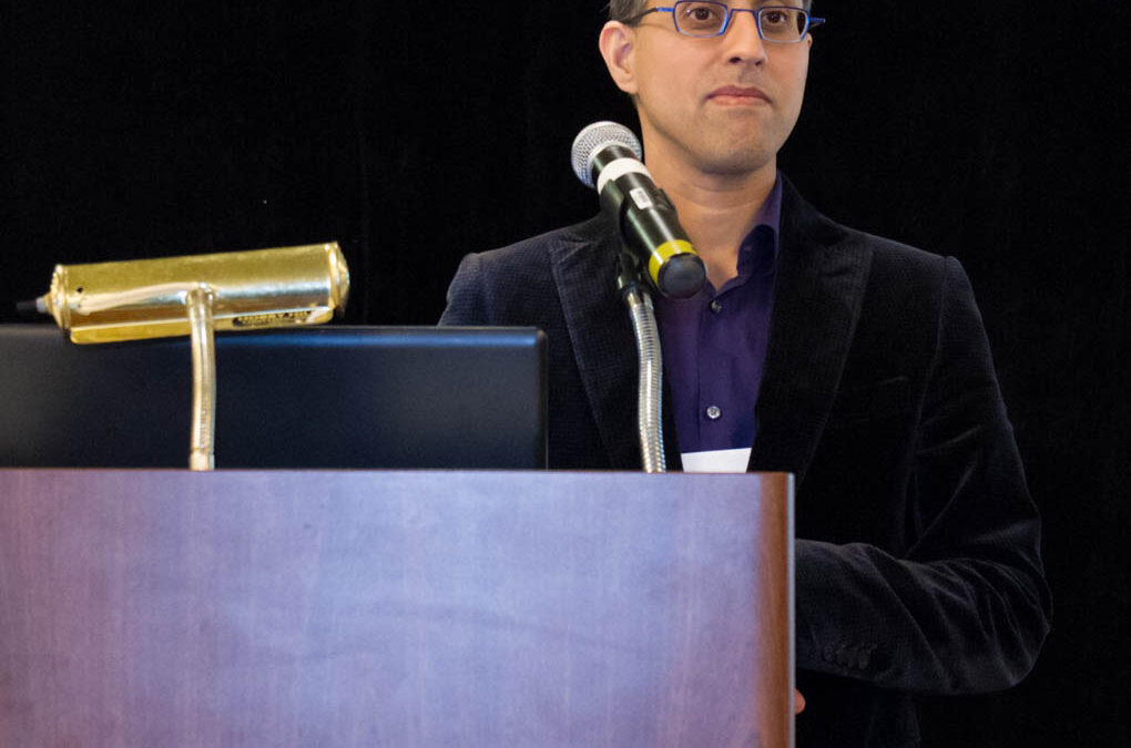 Dr. Khan presenting about LDN as a cancer therapy