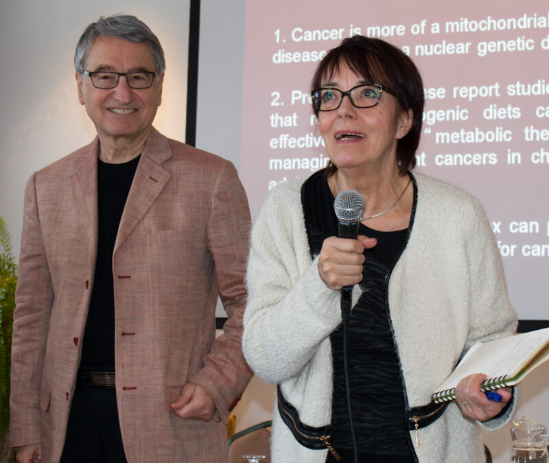 VP of Spa Eastman Mr. Gérard Marinovich with his wife (and president of Spa Eastmam) Mrs. Joceyln Dubuc introducing the next speaker.