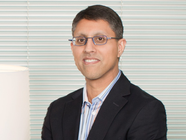 Dr Akbar Khan thumb
