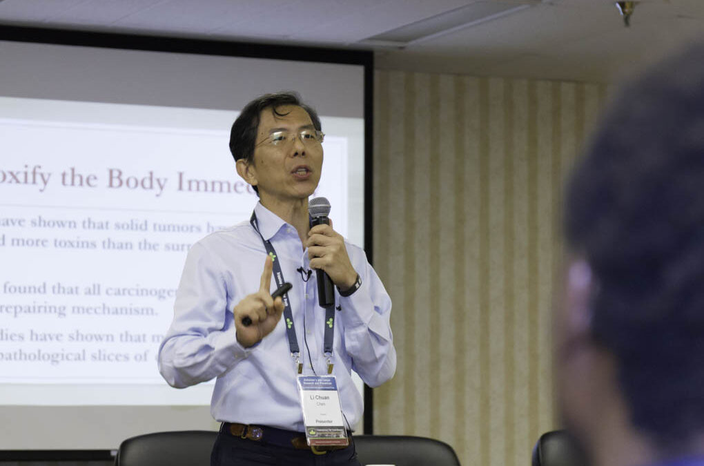 Dr. Lichuan Chen, PhD presenting about integrative cancer therapy.