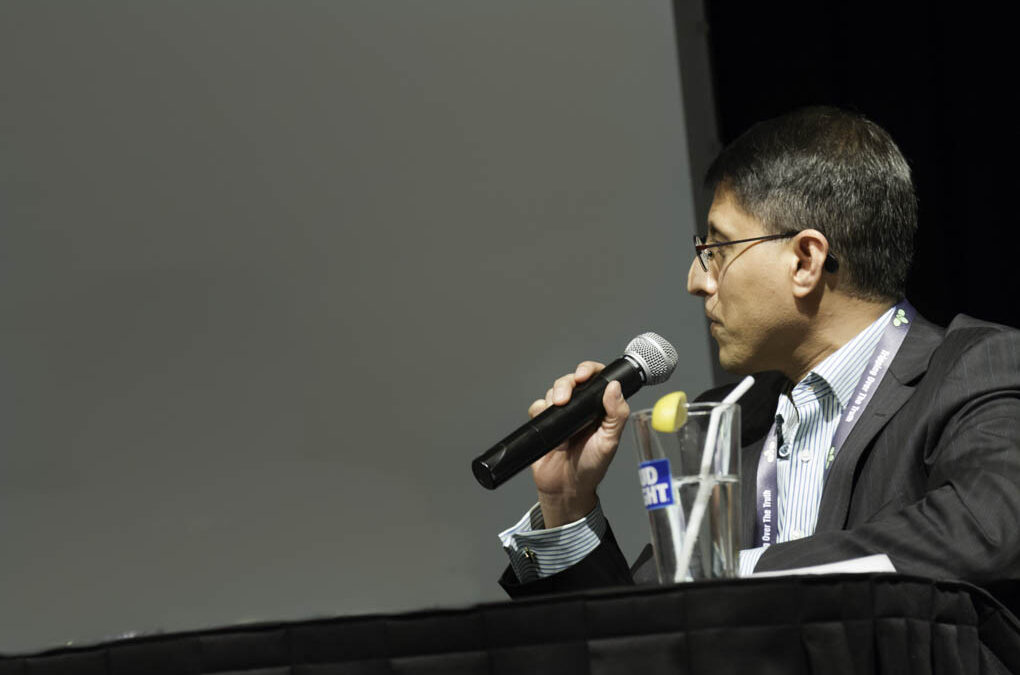 Dr. Khan moderates the discussion.